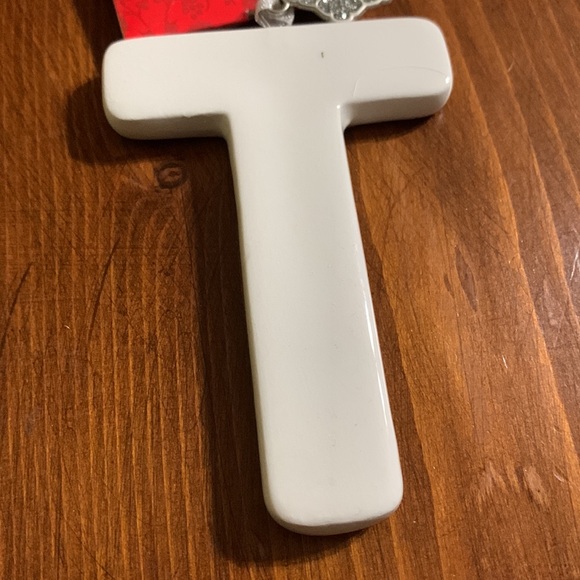 Kohl’s- Collectible Ornaments- Letter T - Picture 6 of 9